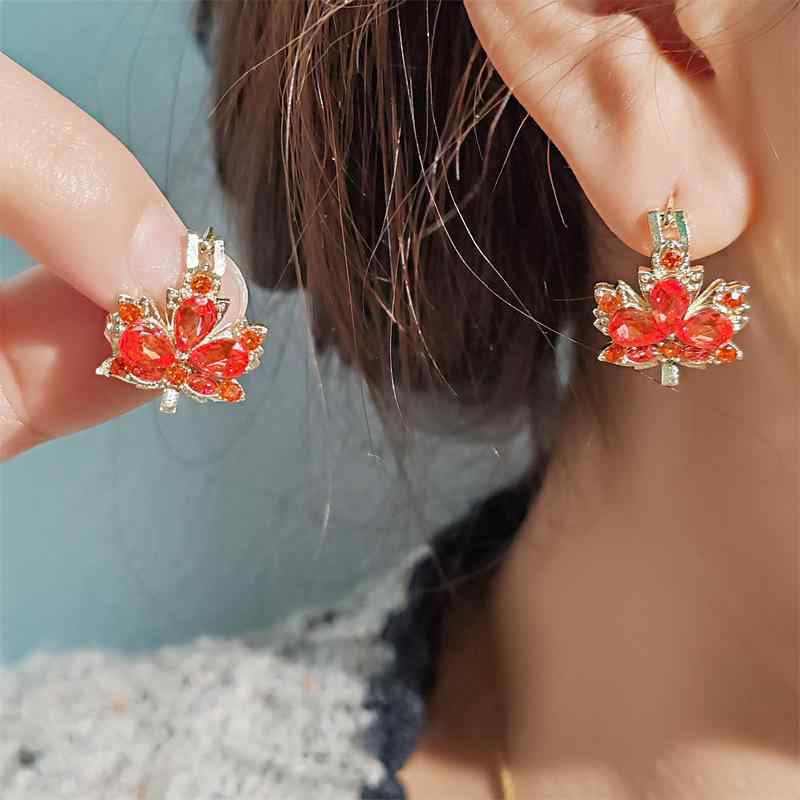 ピアス レディース フープピアス 耳飾り イヤーカフ 電気メッキ加工 ゴールド ジルコニア パヴェ 雫 ド..