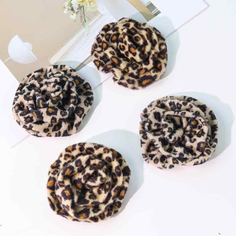 デコパーツ レディース 秋冬 ヒョウ柄 レオパード 花モチーフ フラワー ヘアアクセサリー 手芸 素材 ハンドメイド かわいい フェミニン エレガント コサージュ オーガンジー ベルベット調 上品 ブラウン ベージュ