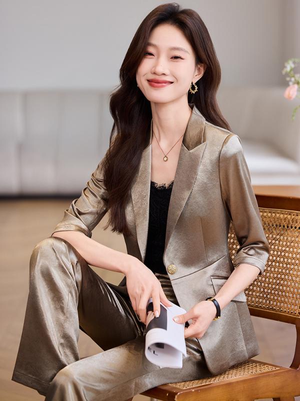 セットアップ レディース アセテート風 サテン テーラードジャケット 七分袖 フレアパンツ 春夏 オフィス 通勤 ビジネス 美シルエット 高級感 光沢 艶感 上品 きれいめ 無地 グレー ピンク カーキ ポリエステル