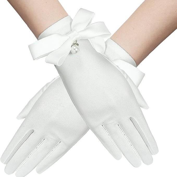 手袋 レディース グローブ ウェディング ブライダル 花嫁 リボン サテン ホワイト 白 ショート丈 結婚式 撮影用 パーティー フォーマル 上品 高級感 華やか エレガント 光沢 かわいい 小物 オールシーズン