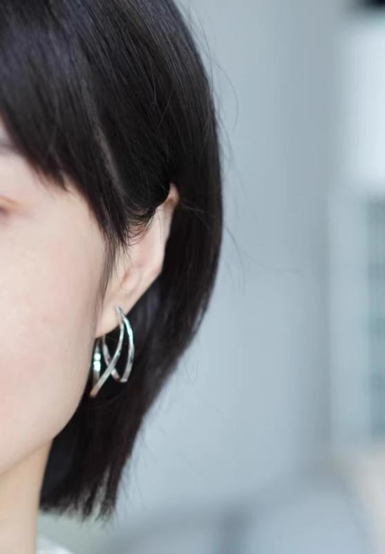 ・素材: 合金、銀メッキ・スタイル: 韓国・性別: 女性・商品タイプ: アクセサリー