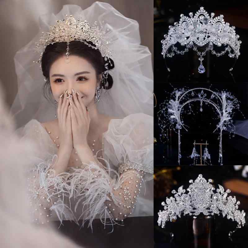 ・カテゴリ: ヘッドドレス・対象: レディース・スタイル: 日韓風・素材: 合金、銀メッキ、金メッキ・展開: 水晶2段クラウン（取り外し可能）、クリスタルフェザークラウンセット、ラグジュアリークリスタルクラウン、蝶クラウン（ゴールド）、蝶ク...