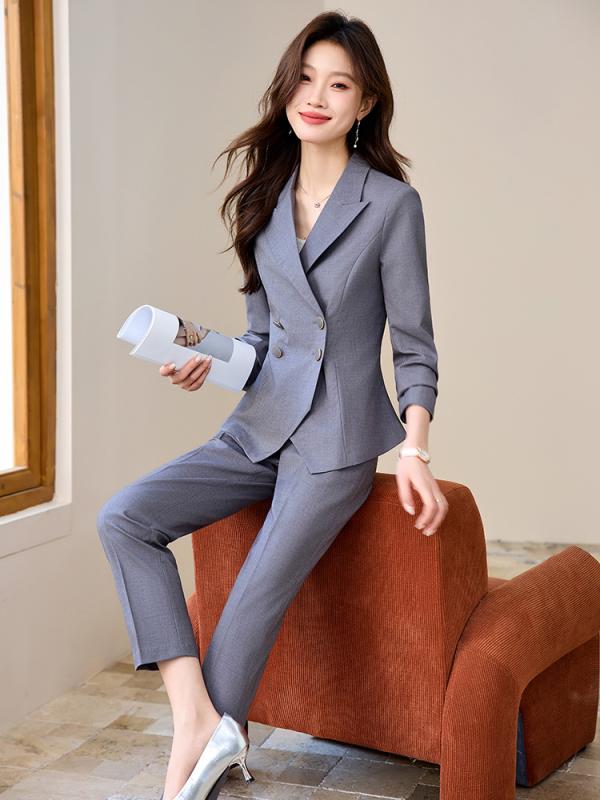 スーツ レディース セットアップ テーラードジャケット 事務服 ビジネス スカート パンツ アンサンブル ダブルボタン 通勤 オフィス 接客 春秋 ポリエステル ストレッチ素材 きれいめ 上品 エレガント 高級感 形態安定 ネイビー ライトグレー ブラッ