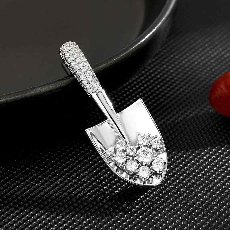 ブローチ レディース スコップ シャベル ジルコニア 銅製 電気メッキ加工 シルバー シンプル 個性的 ユニーク かわいい 露出防止 チラ見え コサージュ ピンバッジ アクセサリー 装飾 幾何学 普段使い お出かけ パーティー 上品 華やか 胸元 ワンポ