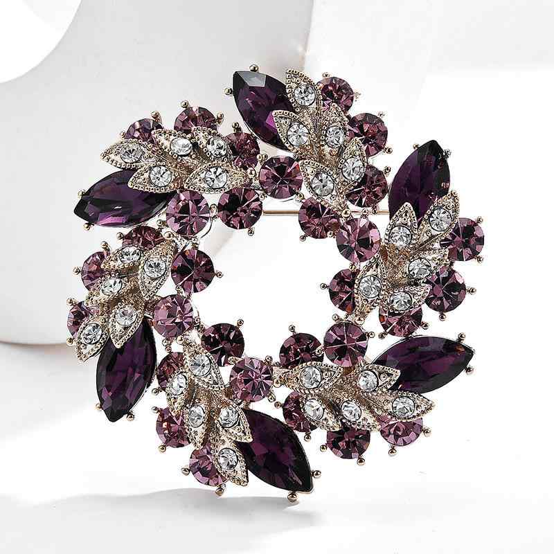 ブローチ レディース コサージュ ピン バラ 薔薇 花 モチーフ クリスタル ラインストーン ジルコニア 高級感 エレガント 上品 ラグジュアリー 華やか スーツ フォーマル 普段使い 秋冬 パープル ライトパープル