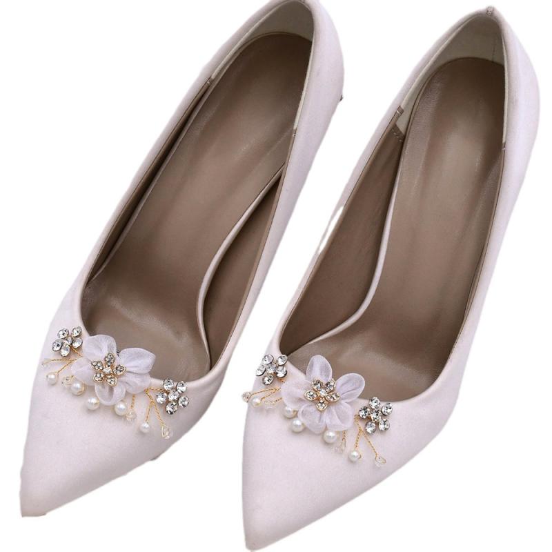 シューズアクセサリー レディース ウェディング ブライダル 結婚式 パーティー パール メタル フラワー ホワイト 花 シューパーツ 靴飾り 取り外し パンプス サンダル スニーカー 華やか おしゃれ かわいい パール オールシーズン 高級感