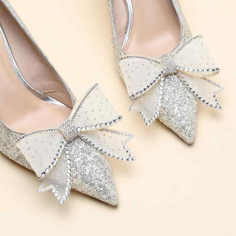 シューズアクセサリー レディース リボン ビジュー ラインストーン キラキラ パーツ パンプス サンダル スニーカー 韓国 アレンジ おしゃれ かわいい 上品 華やか 高級感 白 黒 アプリコット オールシーズン