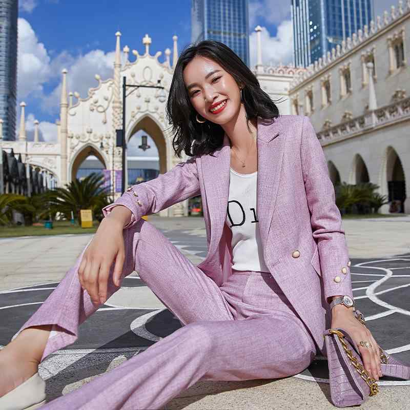 セットアップ レディース パンツスーツ テーラードジャケット スラックス ビジネス 通勤 オフィス OL エレガント 上品 スリム 美脚 伸縮性 切り替え アシンメトリー 長袖 高級感 ピンク アプリコット 秋冬