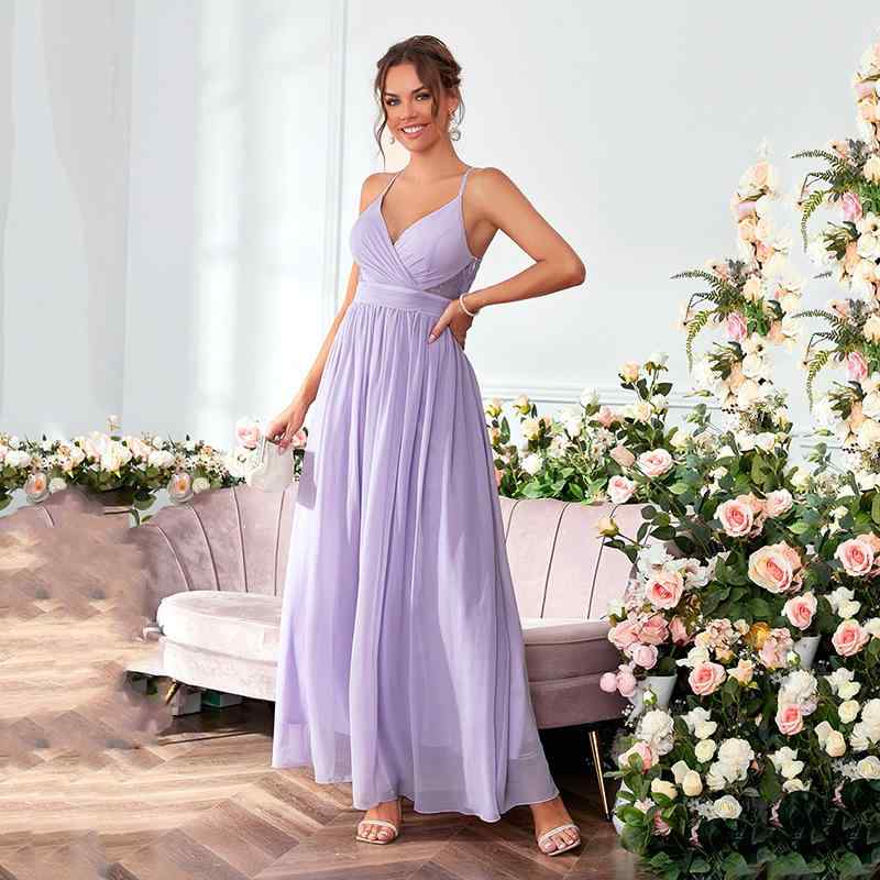 ドレス レディース ロング イブニング ワンピース サテン 細ストラップ 深Vネック Aライン 背中あき パーティー 披露宴 演奏会 刺繍 ポリエステル 秋冬 エレガント 高級感 華やか マキシ フォーマル ブラック