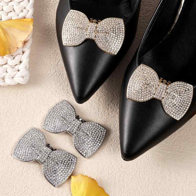 シューズアクセサリー レディース シュー 靴飾り ビジュー ラインストーン ジルコニア クリスタル エレガント 華やか ウェディング ブライダル 結婚式 パーティー フォーマル パンプス ハイヒール 取り外し可能 簡単装着 シルバー ゴールド
