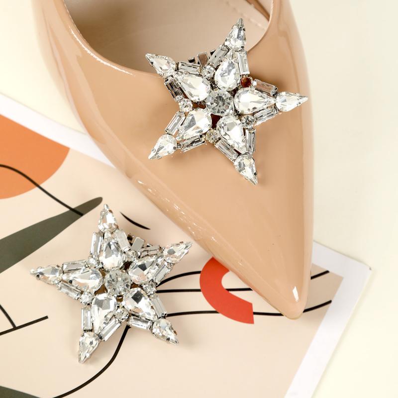 シューズアクセサリー メンズ レディース ラインストーン 飾り ビジュー キラキラ 金属 取り外し パンプス サンダル ハイヒール パーティー 結婚式 フォーマル 高級感 パーツ ワンタッチ おしゃれ きれいめ デコレーション