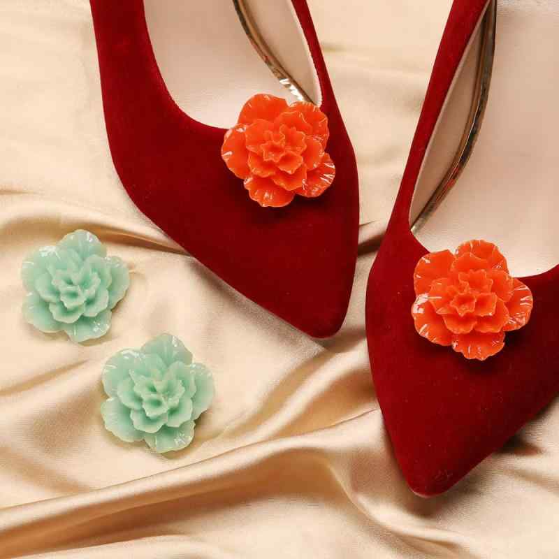 シュー レディース 靴クリップ 椿 バラ 薔薇 ツバキ モチーフ チャーム 取り外し 脱着式 パンプス 通勤 普段使い 結婚式 フォーマル かわいい おしゃれ 高級感 アイボリー ホワイト レッド オールシーズン