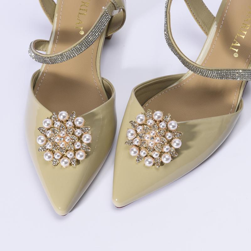 靴飾り レディース シューズアクセサリー 付け替え メタル ビジュー ラインストーン キラキラ パーツ アタッチメント バックル パンプス ブーツ サンダル ゴールド シルバー オールシーズン 高級感 上品