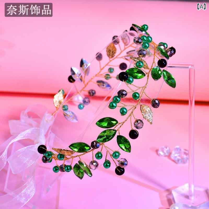 カチューシャ レディース ヘアバンド 髪飾り リボン 揺れる クリスタル ビジュー ラインストーン レト..