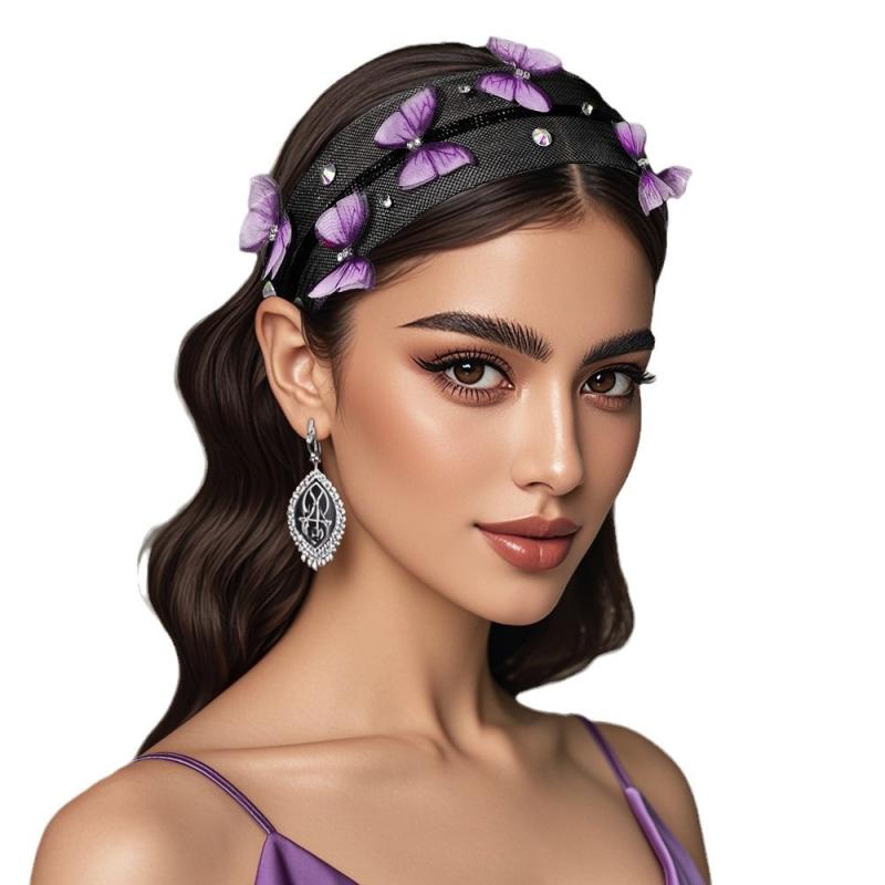 カチューシャ レディース ヘアアクセサリー 太め 幅広 高級感 上品 優雅 欧米風 フェアリー チュール メッシュ ラインストーン ビジュー リボン 蝶 アシンメトリー 黒 ブラック 秋冬 トレンド お呼ばれ パーティー 結婚式 華やか 清楚 髪飾り 髪