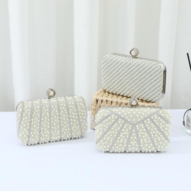 ハンドバッグ レディース パーティーバッグ クラッチバッグ 鞄 カバン かばん パール ビジュー 装飾 フェイクレザー PU 合成皮革 高級感 おしゃれ シンプル ドレス フォーマル 秋冬 スクエアバッグ レディバッグ ミニバッグ 結婚式 二次会 披露宴