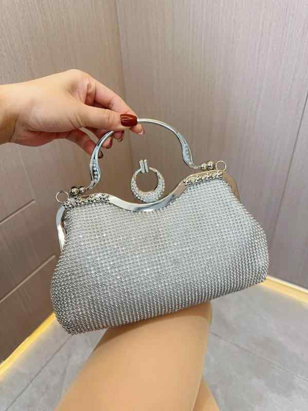 パーティーバッグ レディース ハンドバッグ 鞄 結婚式 二次会 披露宴 ラインストーン ビジュー クラッチバッグ キラキラ シェル型 シルバー ポリエステル 華やか 高級感 秋冬 上品 きれいめ フォーマル ドレスアップ