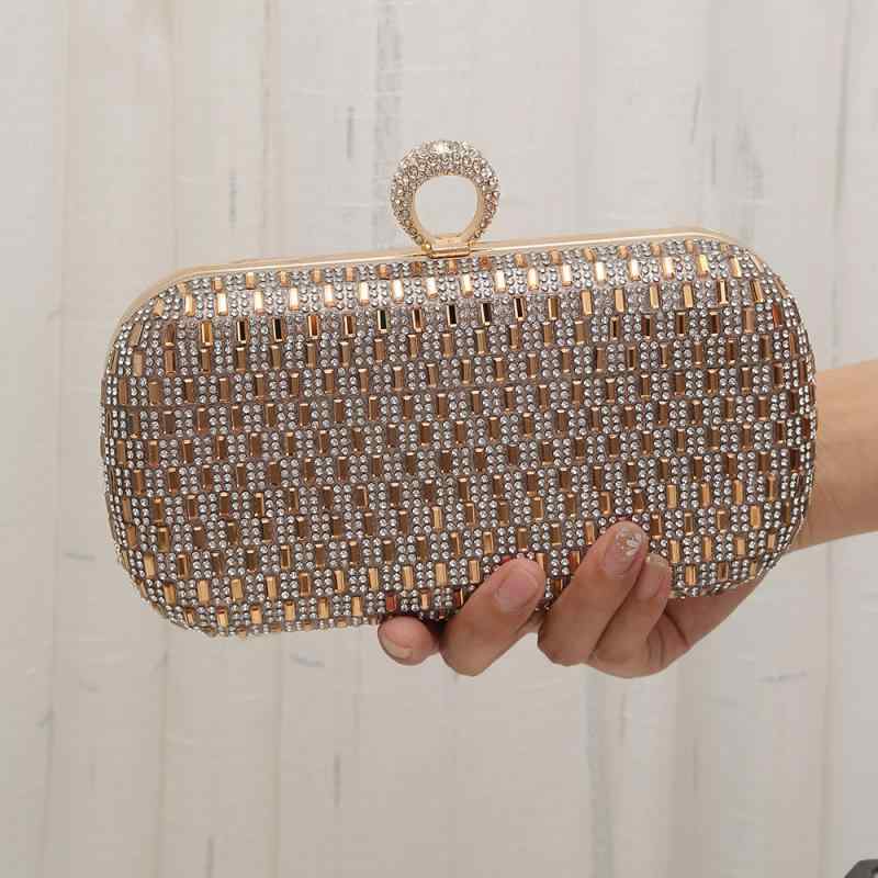 ハンドバッグ レディース 鞄 カバン 手提げ パーティー スクエア型 チェーン 肩掛け 大容量 高級感 かわいい おしゃれ 上品 華やか 金具 PUレザー 合成皮革 通勤 普段使い ゴールド 秋冬