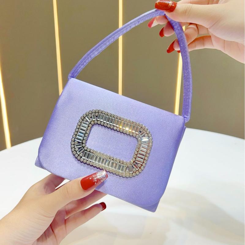 ハンドバッグ レディース クラッチ ワンショルダー 鞄 カバン 高級感 ラインストーン ビジュー スクエア ミニ ポーチ チェーン 斜め掛け 手提げ ポリエステル 結婚式 二次会 パーティー 春夏 シルバー ゴールド ブラック