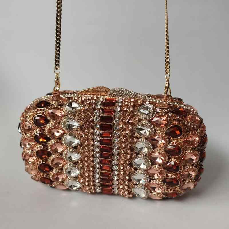 クラッチバッグ レディース パーティーバッグ 鞄 ラインストーン ジルコニア ゴールド 透かし彫り 高級感 結婚式 披露宴 二次会 フォーマル 手持ち スクエア 横型 合成皮革 マグネット式 春夏 華やか 上品 きれいめ 小さめ