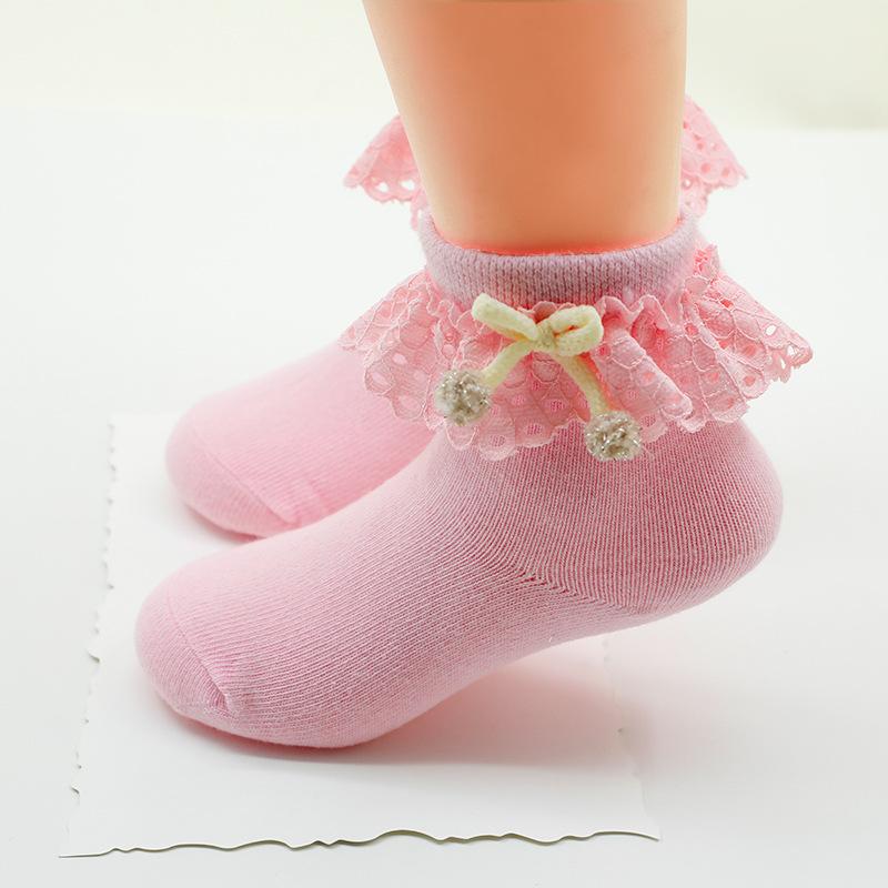 靴下 女の子 ベビー キッズ 秋冬 リボン レース フリル プリンセス かわいい コットン 通気性 吸汗速乾 発表会 結婚式 普段使い ホワイト ピンク ネイビー クルー丈 柔軟 ストレッチ 蒸れにくい ナチュラル 無地
