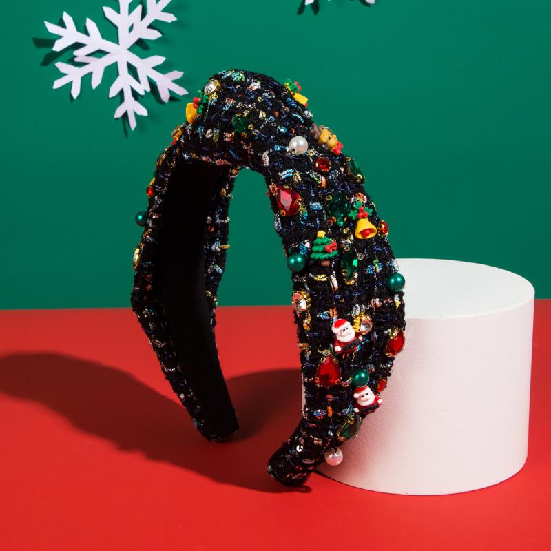 カチューシャ レディース クリスマス 秋冬 パール 鈴 ヘアアクセサリー 髪飾り ヘッドバンド 幅広 太め ハンドメイド ビジュー ラインストーン ホワイト レッド ネイビー 高級感 華やか 上品 パーティー イベント