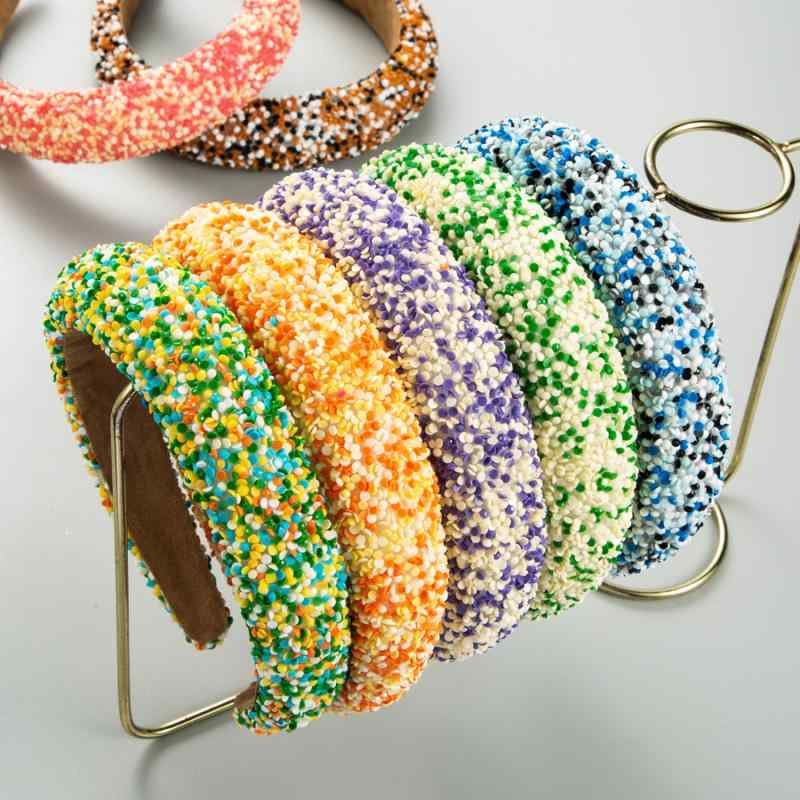 カチューシャ レディース ワイド 幅広 ヘアバンド アクセサリー スポンジ入り 幾何学 ビジュー ラインストーン クリスタル アクリル 樹脂 華やか エレガント キラキラ 通勤 パーティー 結婚式 春夏 パープル ピンク ブルー