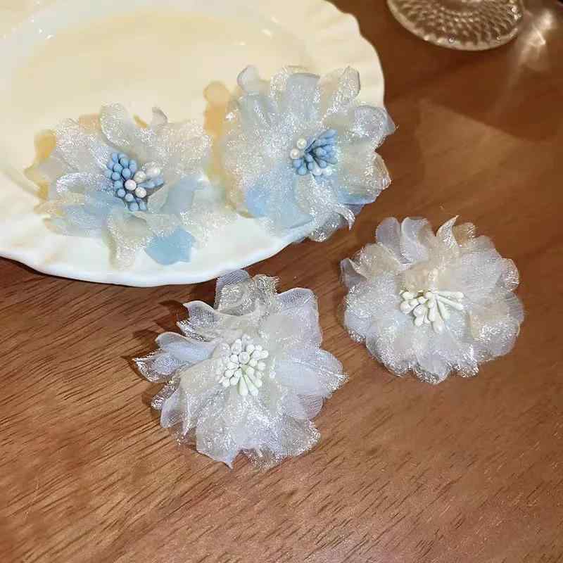 樂天商城 - ピアス レディース アクセサリー スタッド フラワー モチーフ 花柄 チュール シルバー 金属 高級感 かわいい フェミニン エレガント きれいめ 上品 華やか 通勤 普段使い 結婚式 ブルー ホワイト 秋冬