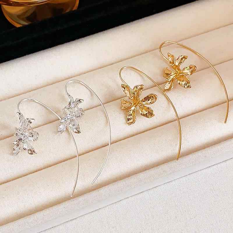 Amethyst - ピアス レディース アイリス フラワー 花 大ぶり メタル 金属 電気メッキ加工 個性的 高級感 アクセサリー ジュエリー 耳飾り 存在感 ボタニカル 華やか パーティー 結婚式 普段使い ゴールド シルバー 秋冬