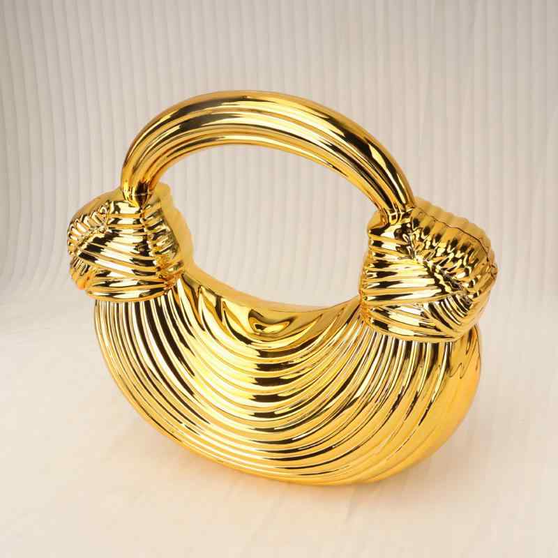 クラッチバッグ レディース アクリル 鞄 艶やか 光沢 ギャザー クラウド 2way ショルダー 手提げ 結婚式 お呼ばれ 謝恩会 結び目 スクエア レトロ ヴィンテージ風調 高級感 マグネット式 ゴールド シルバー 秋冬