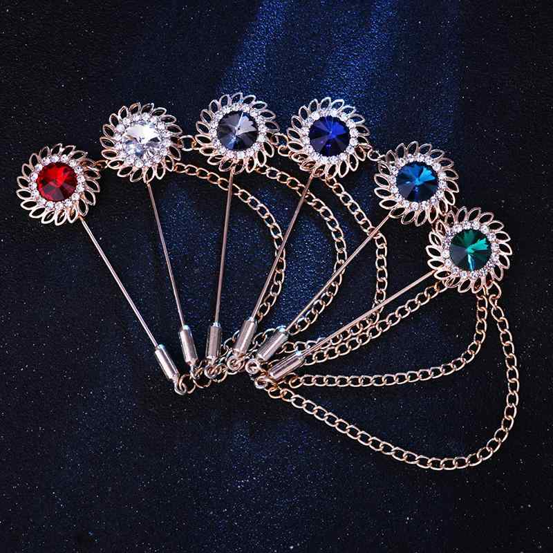 ブローチ メンズ レディース ラペルピン スパイラル 渦巻き ひまわり フラワー タッセル スイング 合金 電気メッキ加工 欧米 スーツ フォーマル 結婚式 パーティー 普段使い 秋冬 ホワイト ブルー レッド 高級感