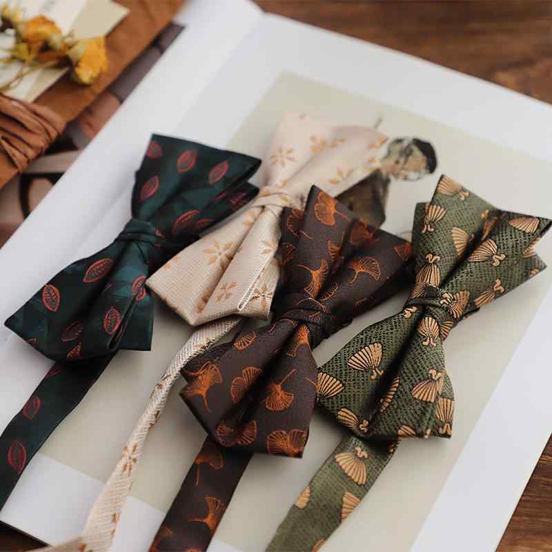 ・カテゴリ: 蝶ネクタイ、クロスタイ・スタイル: レトロ、アロータイプ・対象: メンズ・対象年齢: 大人用・素材: ポリエステル・柄: 花柄・加工方法: ジャカード