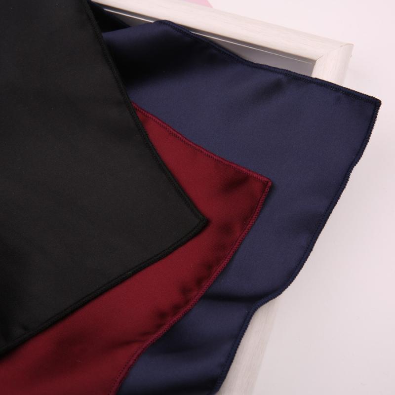 ポケットチーフ メンズ 男性用 ハンカチ スクエア 紳士 無地 ジャガード織 光沢 高級感 結婚式 披露宴 パーティー フォーマル スーツ ジャケット 正装 ポリエステル シンプル ブラック ネイビー ワインレッド