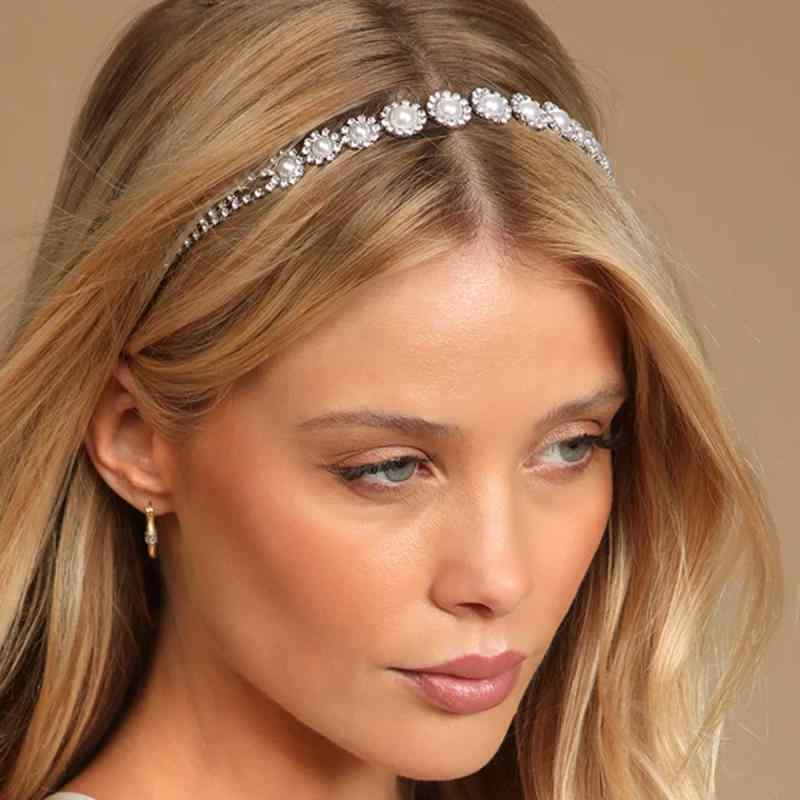 ヘアアクセサリー レディース カチューシャ ヘッドドレス 髪飾り 花嫁 ブライダル 結婚式 二次会 ラインストーン パール パール チェーン シンプル フレンチ 欧米風 銀 金 電気メッキ加工 おしゃれ かわいい 華やか