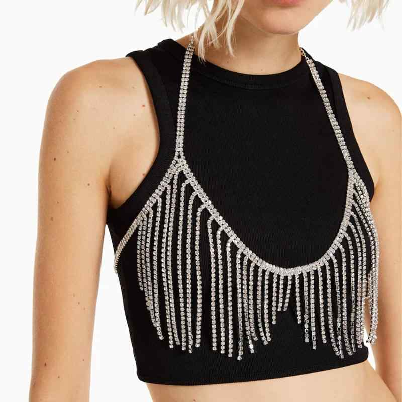 ボディチェーン レディース ラインストーン フリンジ タッセル 水着 ビキニ用 胸飾り ブラアクセサリー セクシー キラキラ ジルコニア 春夏 海 ナイトプール パーティー ゴールド シルバー 装飾 身体鎖 ジュエリー 華やか 高級感 リゾート