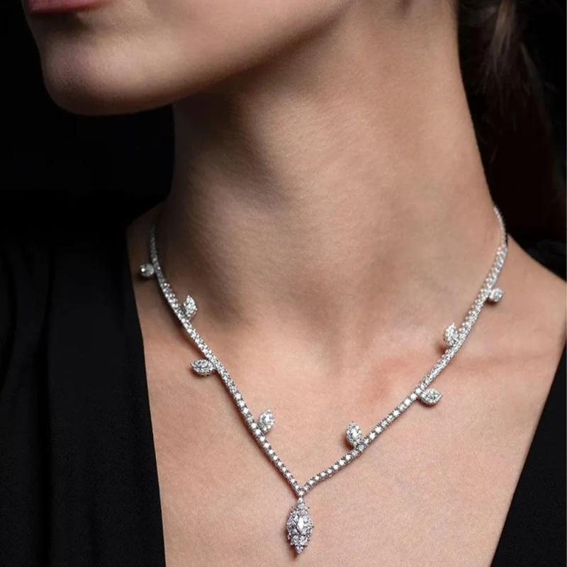 ネックレス レディース オリーブ リーフ 欧米風 シルバー ゴールド ラインストーン キラキラ 電気メッ..