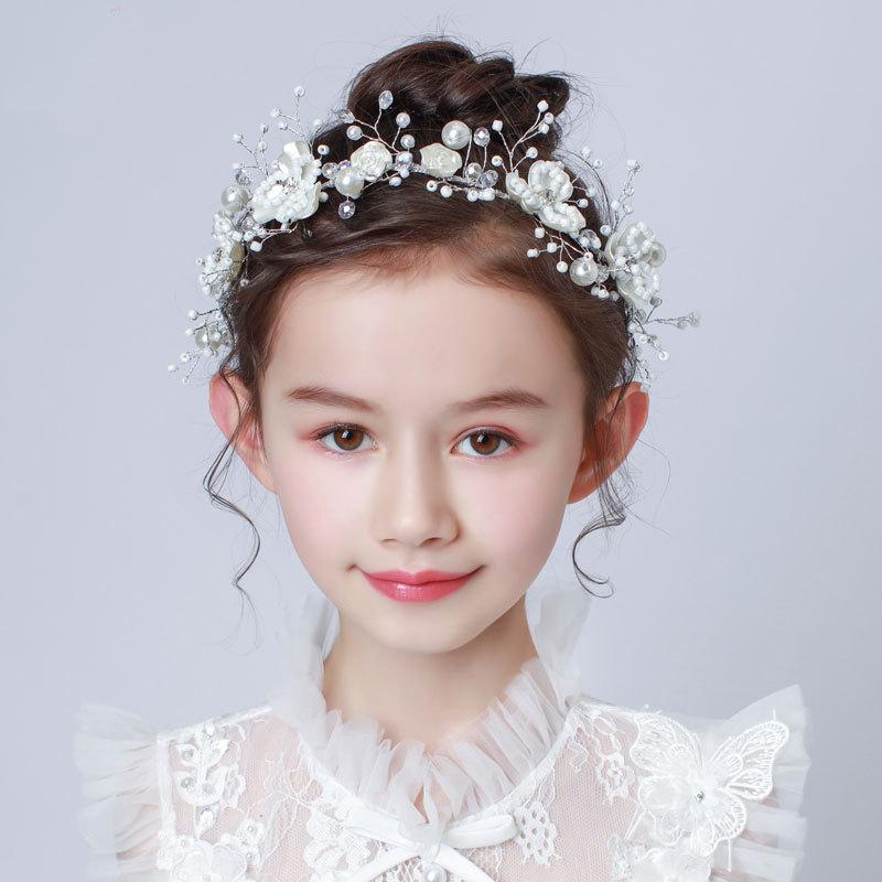 カチューシャ 女の子 キッズ ヘアアクセサリー ヘッドドレス ヘアバンド ティアラ 王冠 髪飾り パール パール フラワー 花冠 プリンセス 結婚式 発表会 誕生日 白 ホワイト ハンドメイド 韓国 フォーマル お姫様 クラウン かわいい 清楚