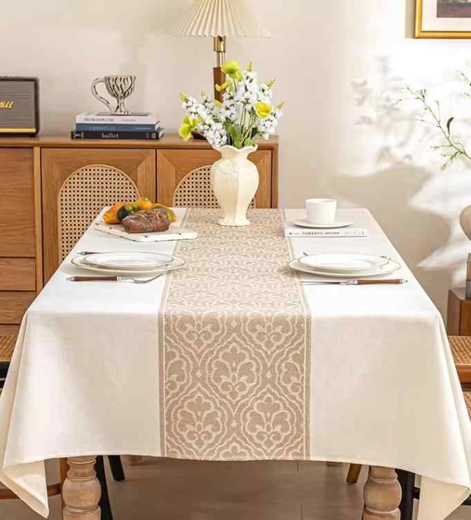 テーブルクロス 北欧風 おしゃれ 布 コットンリネン調 ジャガード 花柄 幾何学模様 タッセル グリーン ..