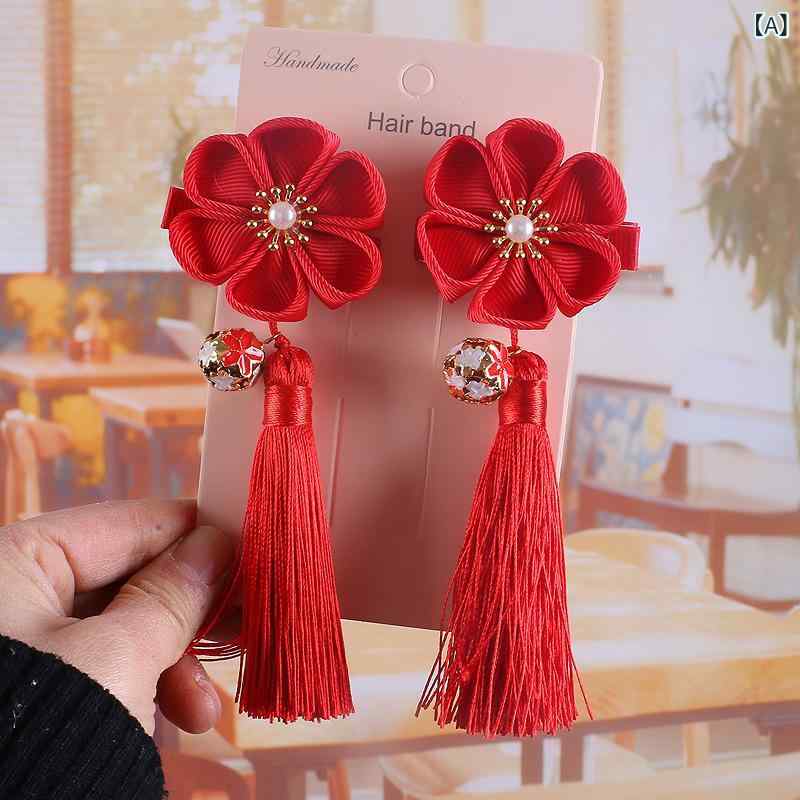 ヘアクリップ キッズ 女の子 髪飾り 蝶 鈴 和風 着物 浴衣 七五三 お正月 ハンドメイド リボン ダッカールピン アクセサリー かわいい レッド 赤 伝統的 華やか レトロ 民族風 揺れる タッセル