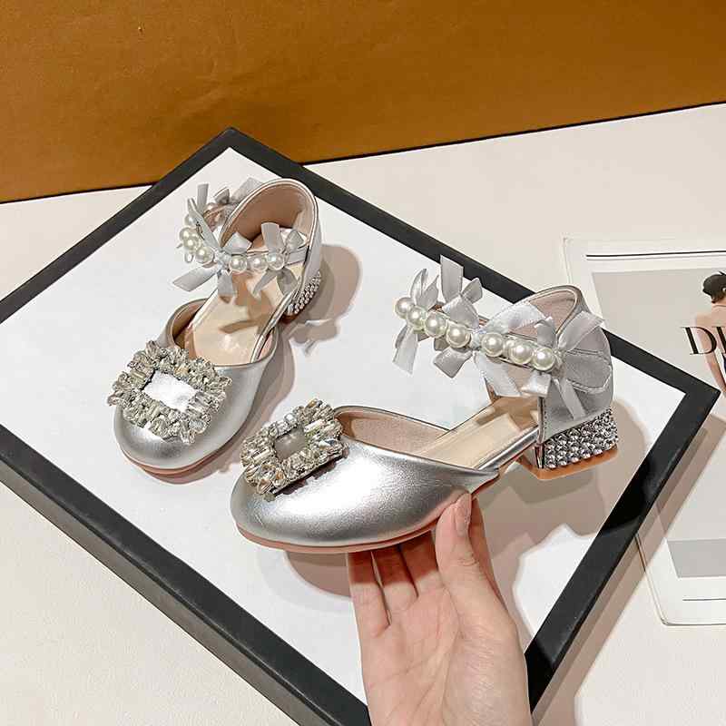 サンダル 女の子 キッズ 子供 女の子 プリンセス フォーマルシューズ パンプス 春夏 シルバー ビジュー..