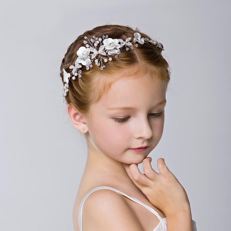 カチューシャ キッズ 女の子 ベビー アクセサリー ヘッドドレス ヘアピン 王冠 クラウン ティアラ パール パール ラインストーン フラワー 花 ホワイト 結婚式 発表会 パーティー かわいい 高級感