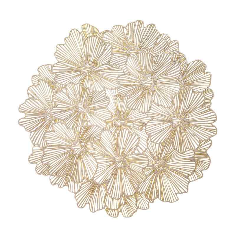 ランチョンマット 北欧 高級感 花柄 透かし彫り PVC ゴールド シルバー 撥水 耐熱 丸型 円形 38cm 華やか おしゃれ キッチン 雑貨 敷物 インテリア 装飾 食卓 ダイニング 汚れ防止 ウォッシャブル テーブルウェア モダン