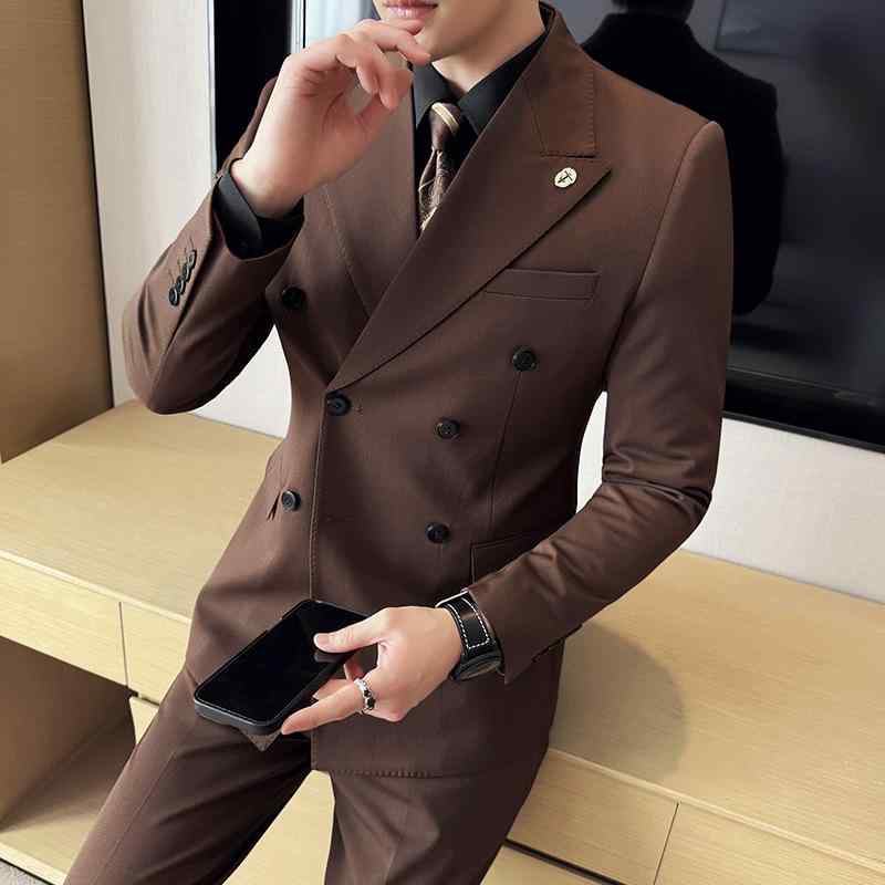 乐天商城 - スーツ メンズ セットアップ 礼服 テーラードジャケット スラックス 上下セット 結婚式 冠婚葬祭 ビジネス 30代 スリム 細身 高級感 ダブル ボタン コットン混 ストレッチ オールシーズン 春夏 秋冬 ブラック ダークグレー ブラウン