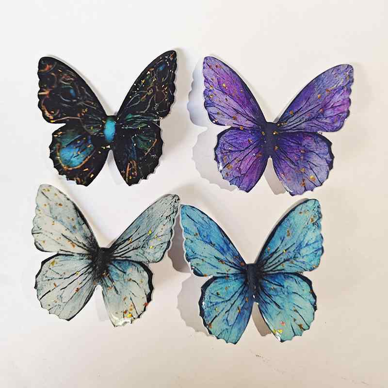 ヘアアクセサリーパーツ レディース 女の子 蝶 ちょうちょ バタフライ 立体 チャーム ピアス ハンドメイド 手芸 素材 材料 樹脂 金箔 キラキラ おしゃれ かわいい 爽やか 春夏 紫 スカイブルー ピンク クリップ 髪留め デコレーション