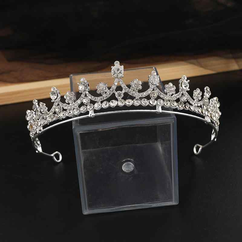 ティアラ レディース 王冠 カチューシャ ヘッドドレス 髪飾り ヘアアクセサリー ラインストーン クリスタル 上品 かわいい おしゃれ 高級感 合金 電気メッキ加工 結婚式 パーティー 発表会 プリンセス シルバー