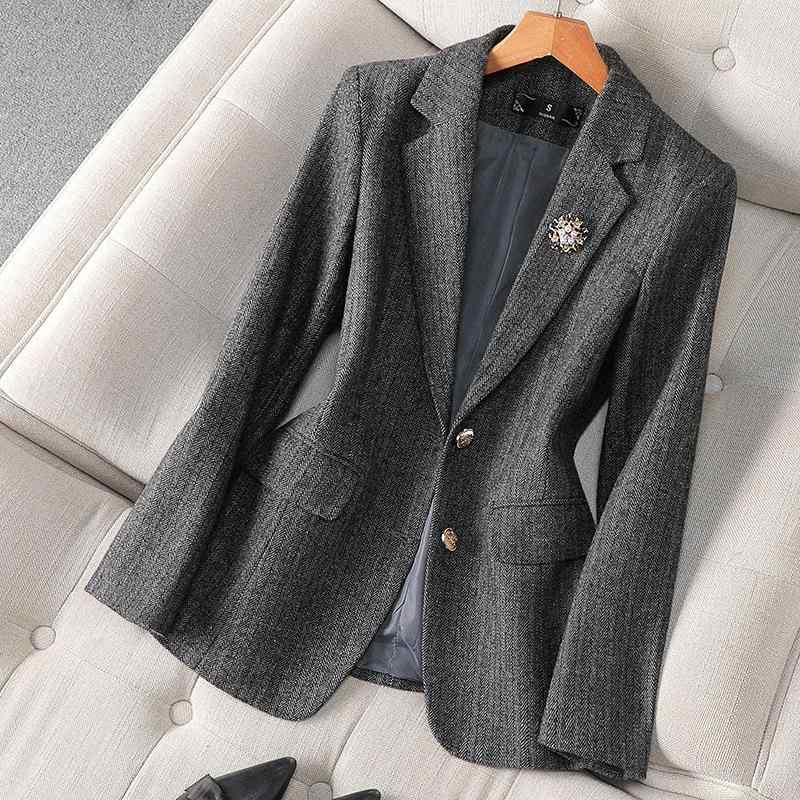テーラードジャケット レディース オフィス ビジネス 通勤 フォーマル 礼服 きれいめ 上品 高級感 エレガント 秋冬 長袖 スリム タイト シェニール ポリエステル ダークグレー 暖かい ボタン 切り替え ポケット