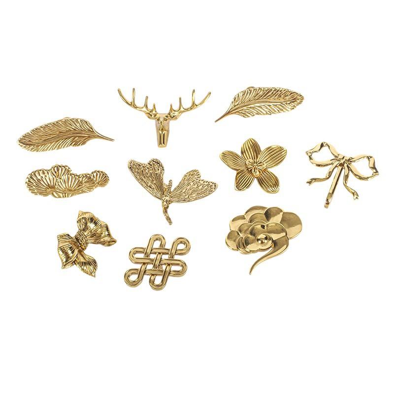 取っ手 つまみ 真鍮 真鍮無垢 家具 引き出し キャビネット 扉 金具 引き手 ノブ 花びら 祥雲 和モダン ..