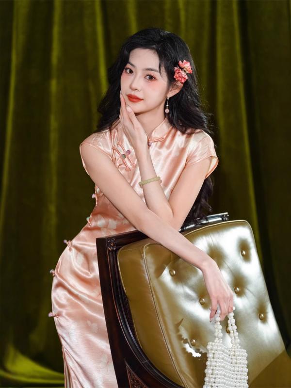 Rakuten - チャイナドレス レディース ワンピース ロング丈 春夏 モダン レトロ 高級感 サテン アセテート ジャガード 立襟 三分袖 斜め開き 低スリット パイピング 普段使い お呼ばれ パーティー 伸縮性 きれいめ 上品