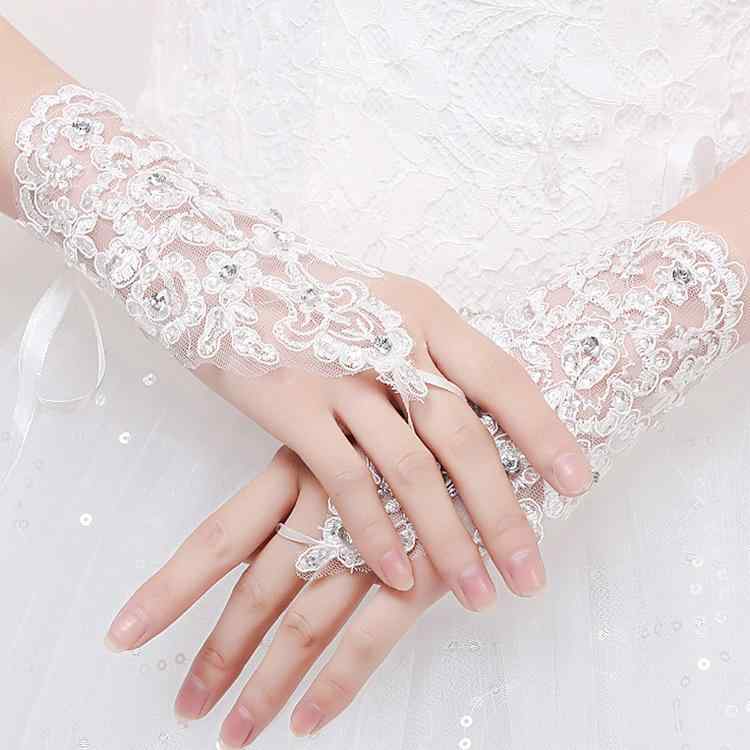 樂天商城 - 手袋 レディース 結婚式 ブライダル パーティー ショート グローブ フィンガーレス 指なし レース フリル 花嫁 ウェディングドレス 小物 夏 透け感 上品 エレガント 高級感 アクセサリー 白 アイボリー