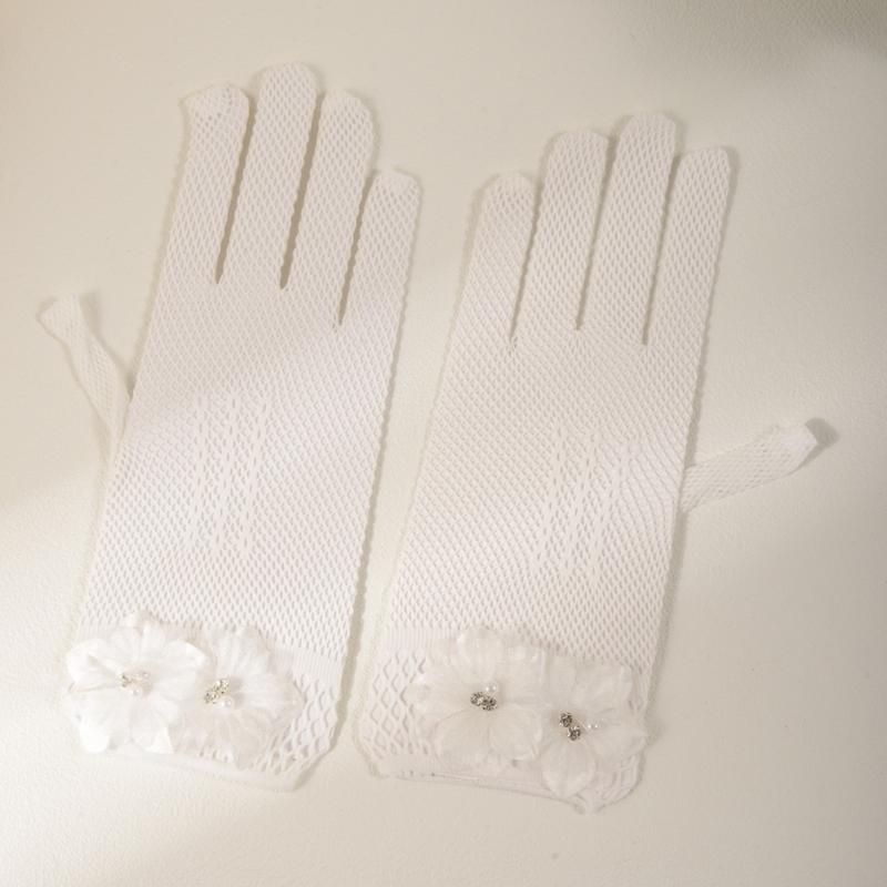 手袋 レディース ブライダル グローブ ウェディング 結婚式 花嫁 白 ホワイト ショート丈 ストレッチ メッシュ レース 花 フラワー フォーマル パーティー アクセサリー 伸縮性 シースルー エレガント 上品 高級感